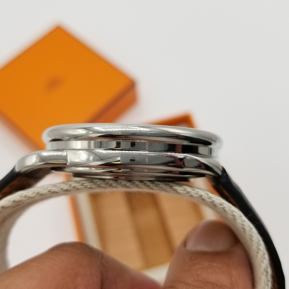 Hermes Arceau AR4.910 Watch - Picture 9 of 15